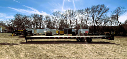 102 x 40' (35 + 5) GN Trailer Big Tex #16GN-40D5A-MRBK