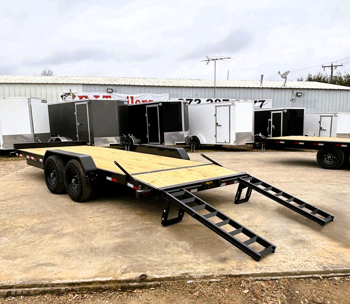 83 x 20' Equipment Trailer Big Tex #14EB-20D2A-KRBK