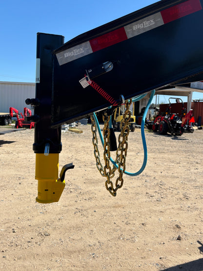 102 x 40' (35 + 5) GN Trailer Big Tex #16GN-40D5A-MRBK-SWT