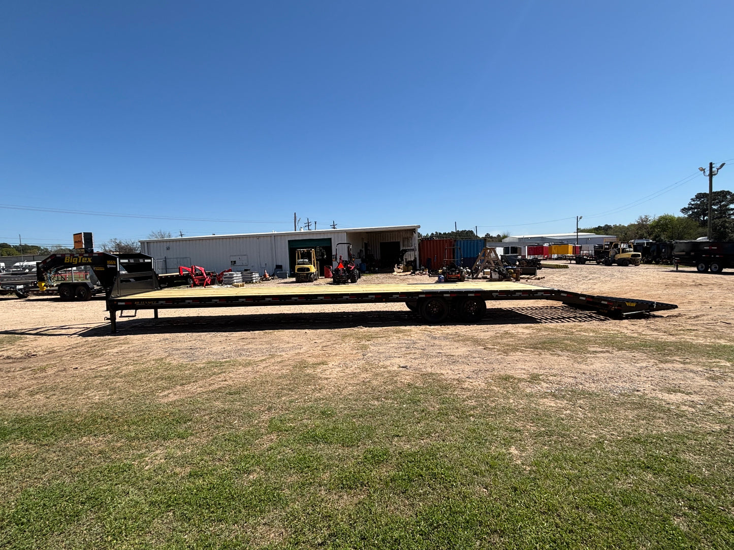 102 x 40' (35 + 5) GN Trailer Big Tex #16GN-40D5A-MRBK-SWT