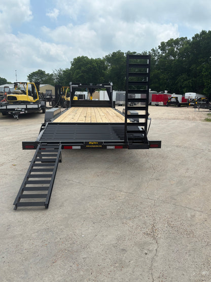 83 x 24' GN Equipment Trailer Big Tex #14EHG-24D3A