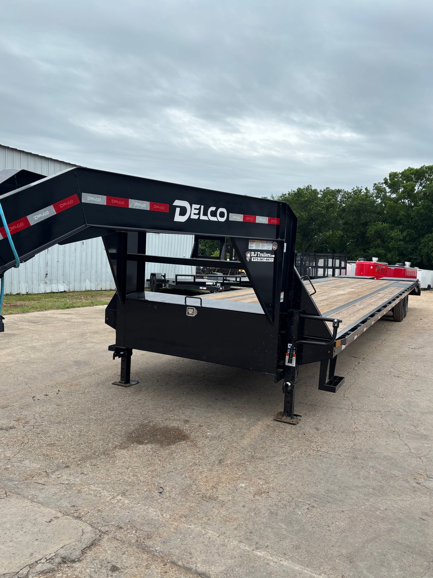 102 x 40' (35+5) Flatbed Delco #44450 - Used