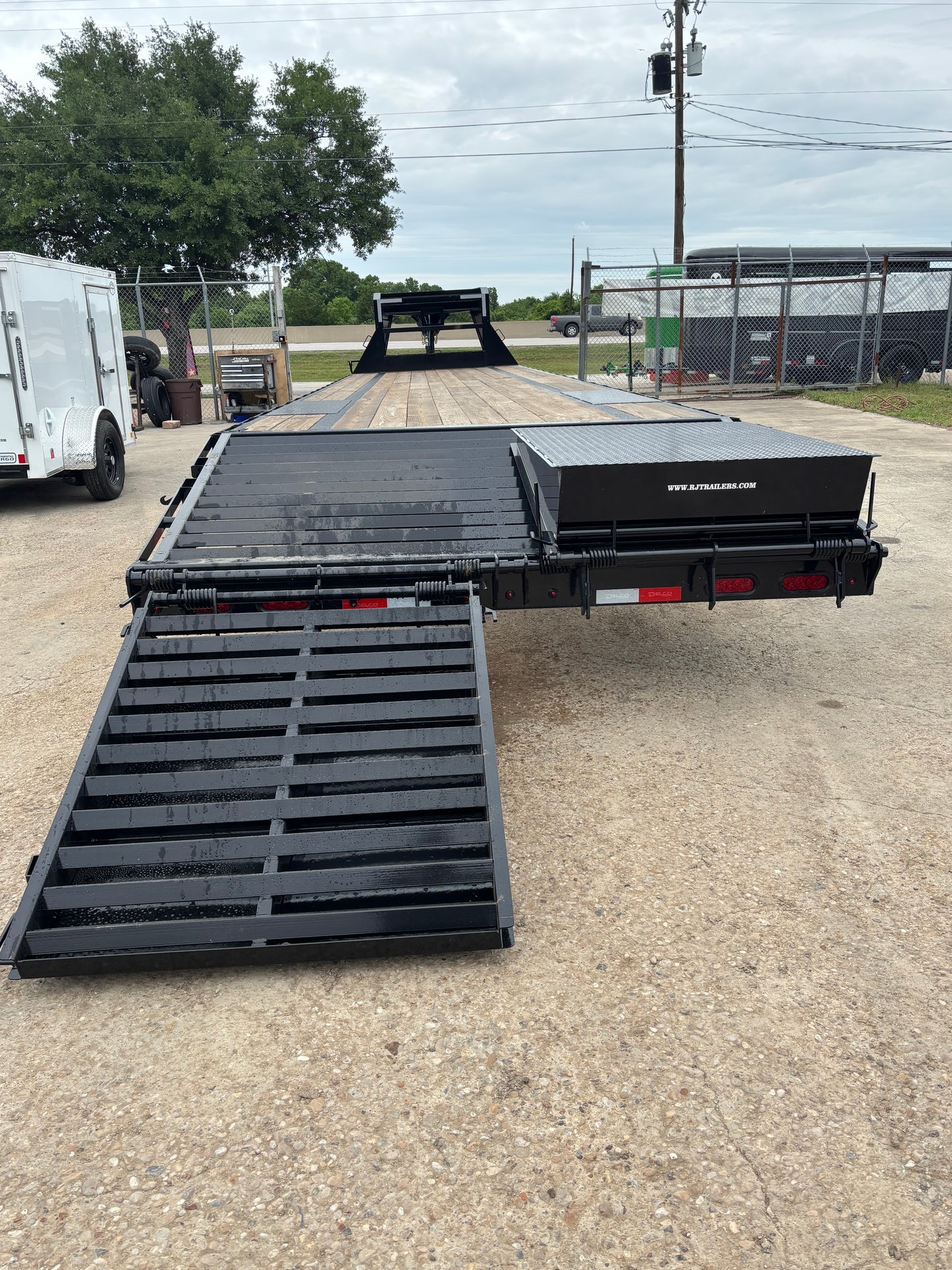 102 x 40' (35+5) Flatbed Delco #44450 - Used