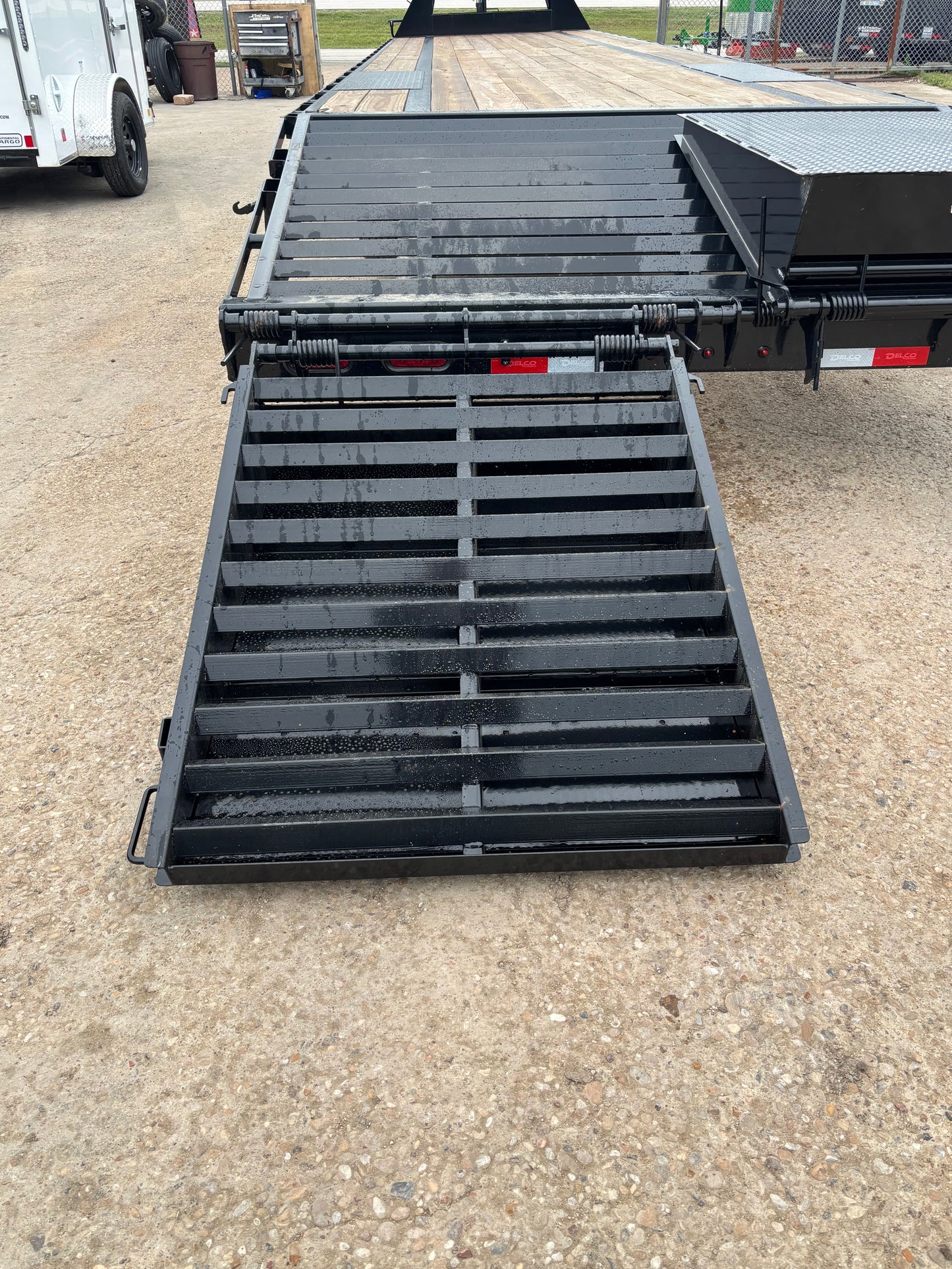 102 x 40' (35+5) Flatbed Delco #44450 - Used