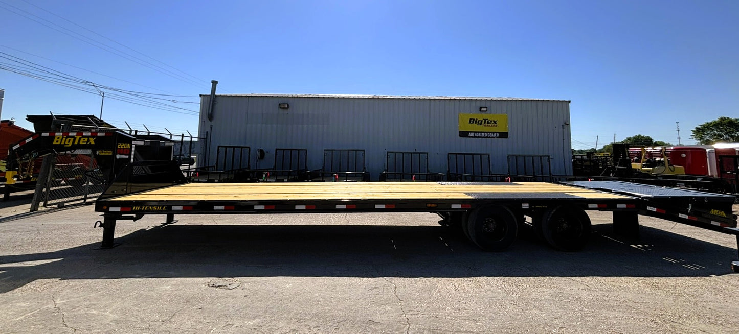 102" x 33' (28 + 5) GN Trailer Big Tex #22GN-33D5A-MRBK