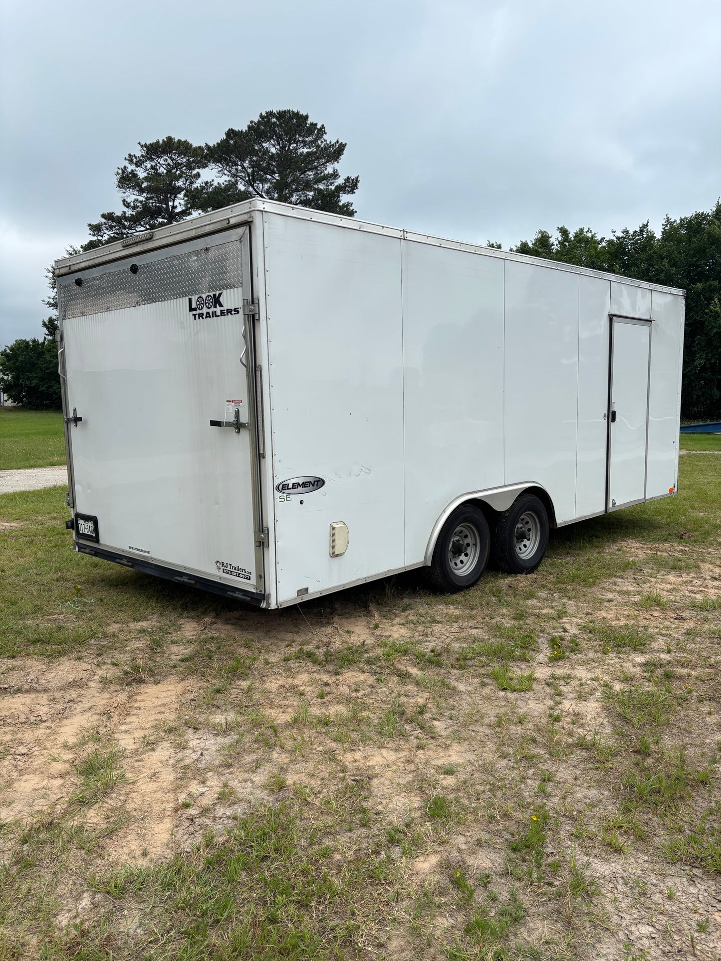 8.5 x 20' Enclosed Trailer Look Element Cargo #11887 - Used