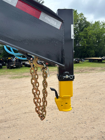 102 x 30' (25 + 5) GN Trailer Big Tex #25GN-30D5A-MRBK