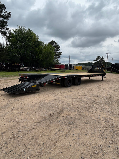 102 x 30' (25 + 5) GN Trailer Big Tex #25GN-30D5A-MRBK