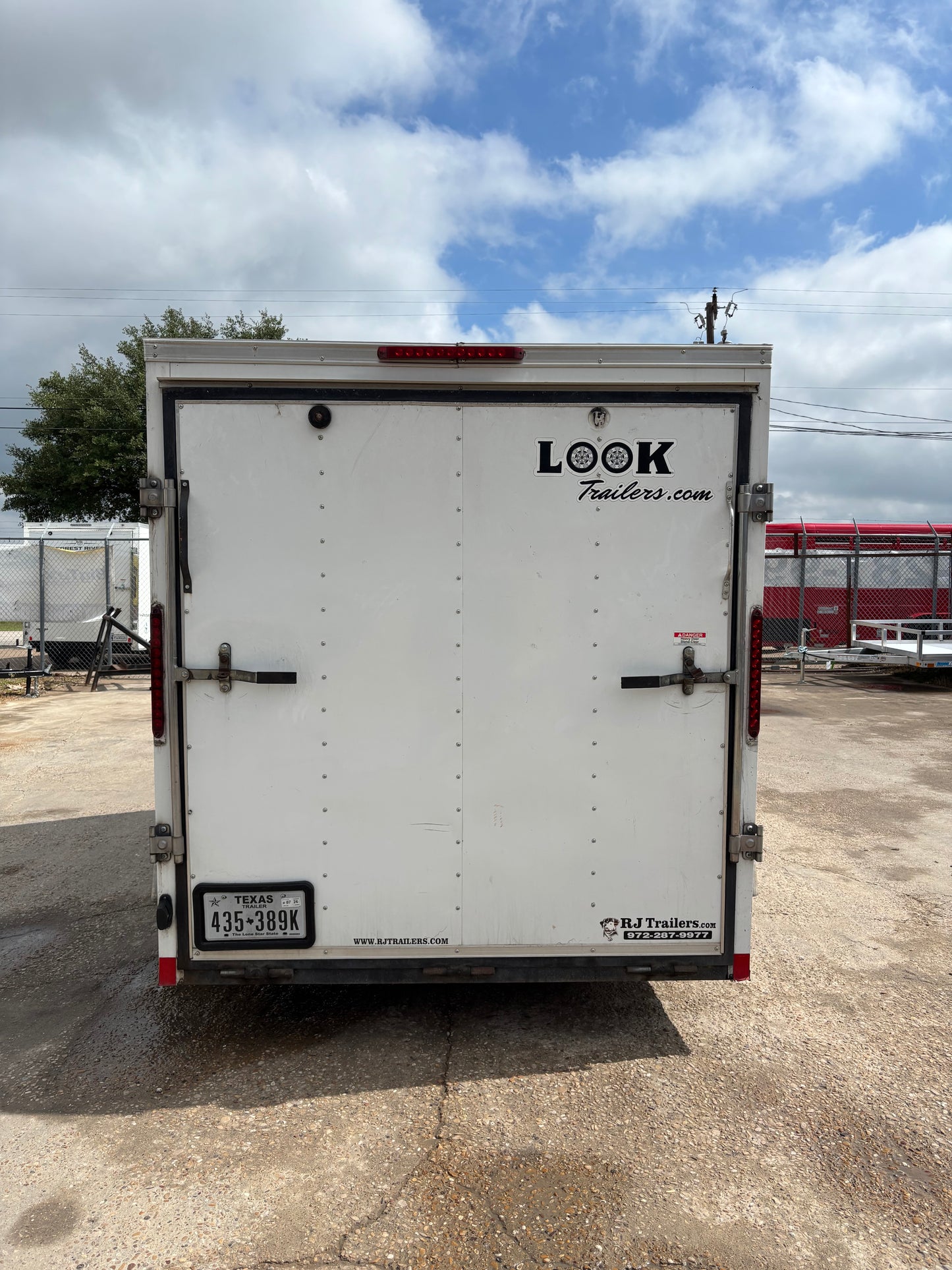 6 x 10' Enclosed Trailer Look Cargo #00923 - Used