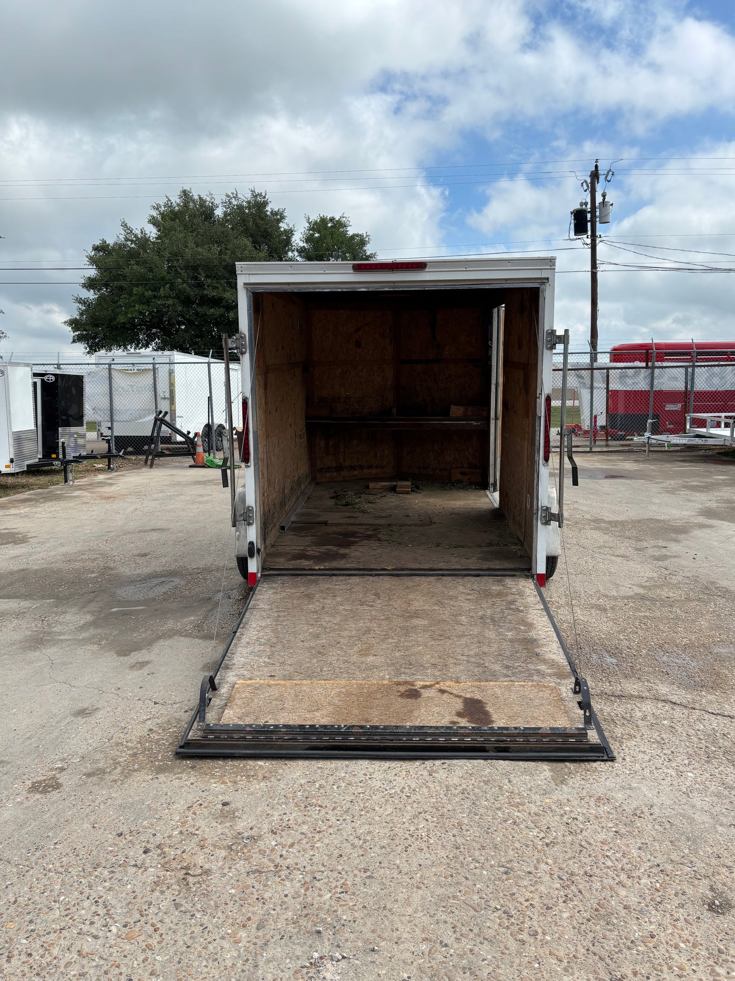 6 x 10' Enclosed Trailer Look Cargo #00923 - Used