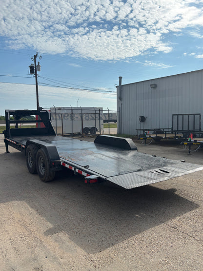83 x 24' GN Tilt Trailer Load Trail #62940 - Used