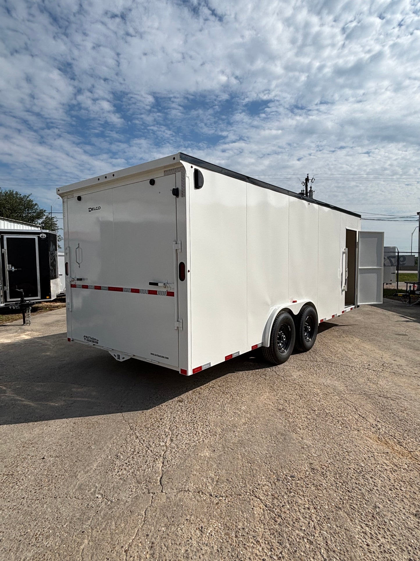 8' x 20' All-Steel Enclosed Trailer Cargo Delco #E820