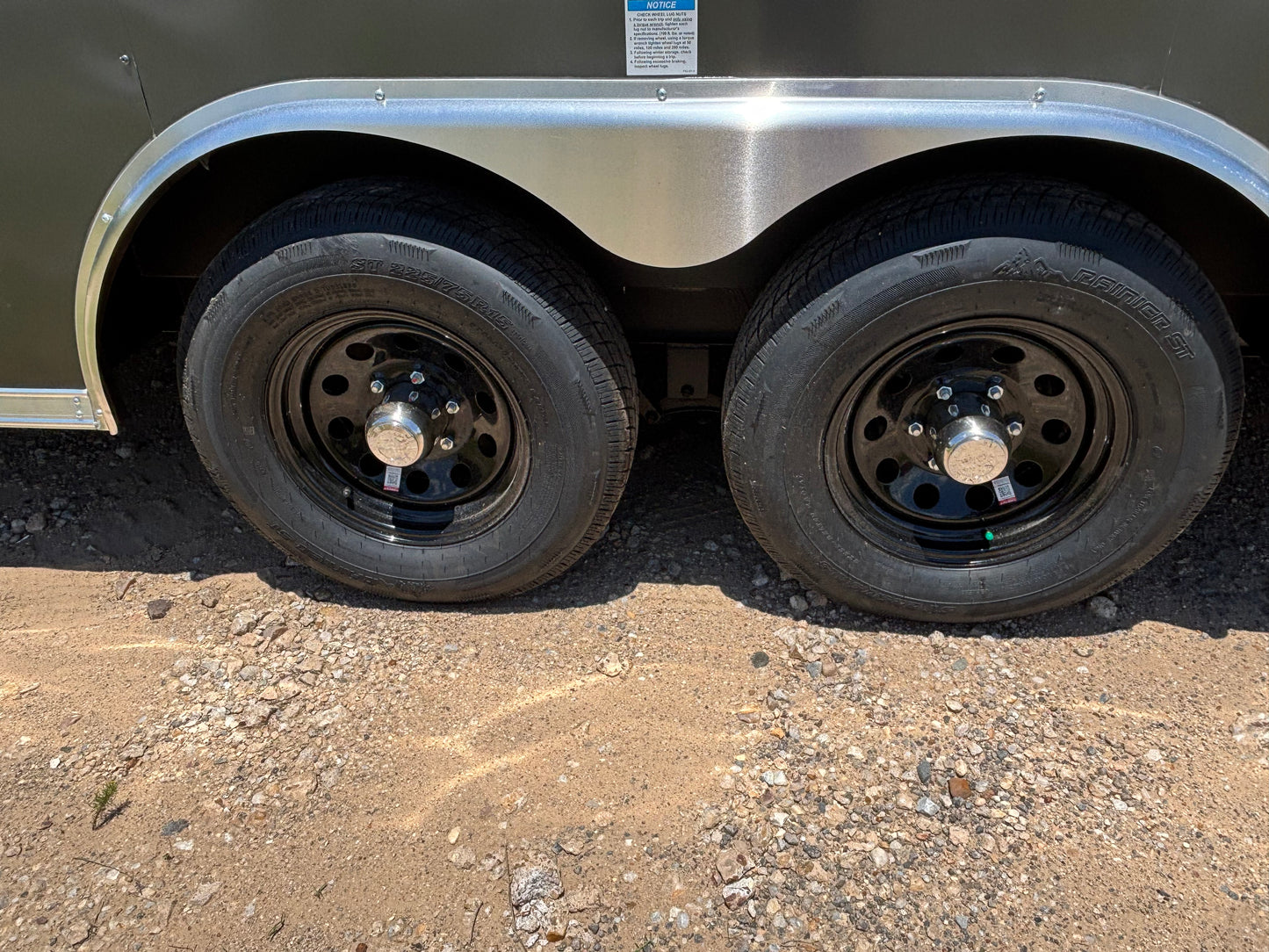 8.5 x 24' E-Series Enclosed Trailer Cargo Mate #TXEHW8.524TA3