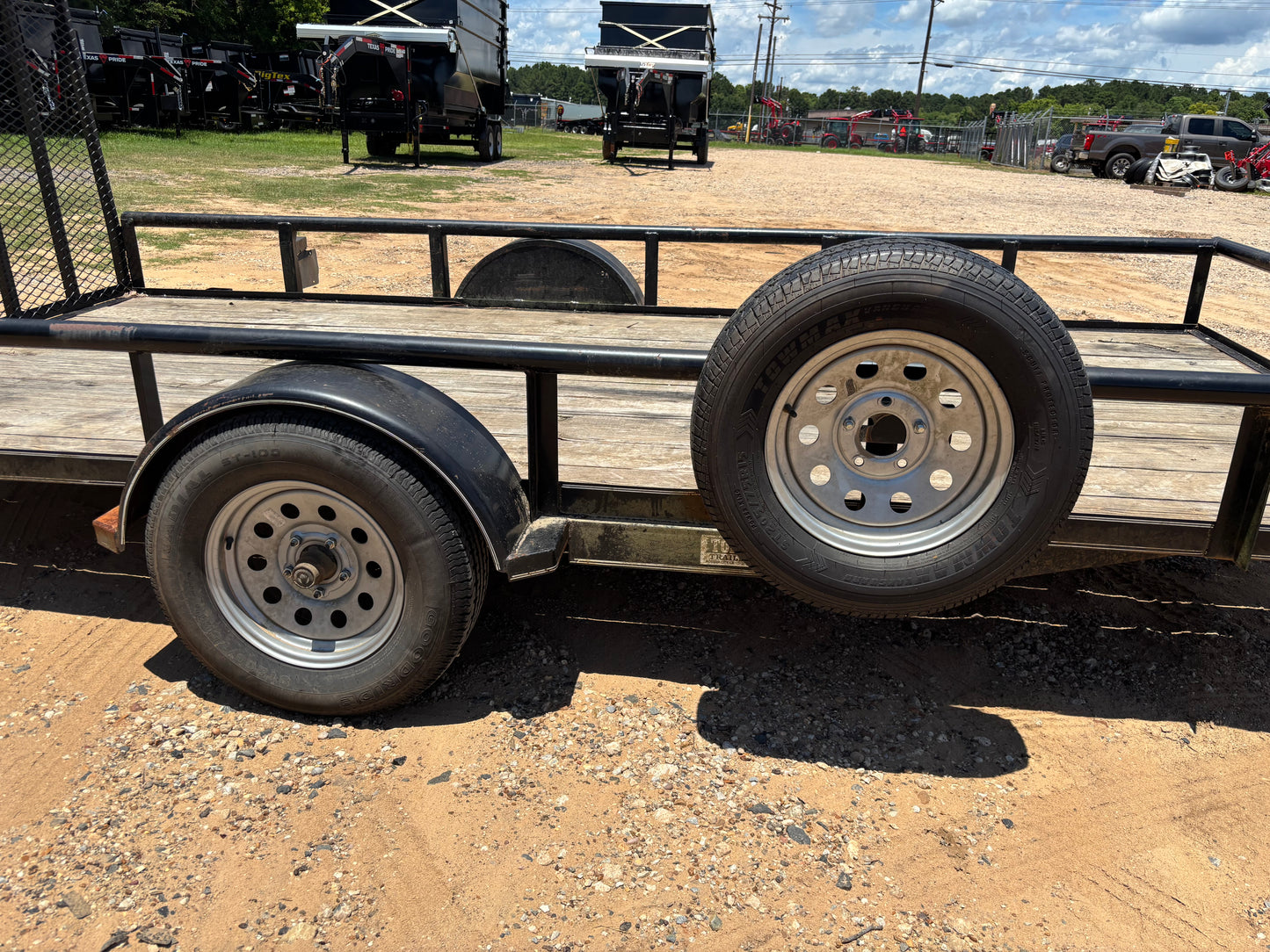 83 x 14' Utility Trailer Stagecoach #T0111 - Used