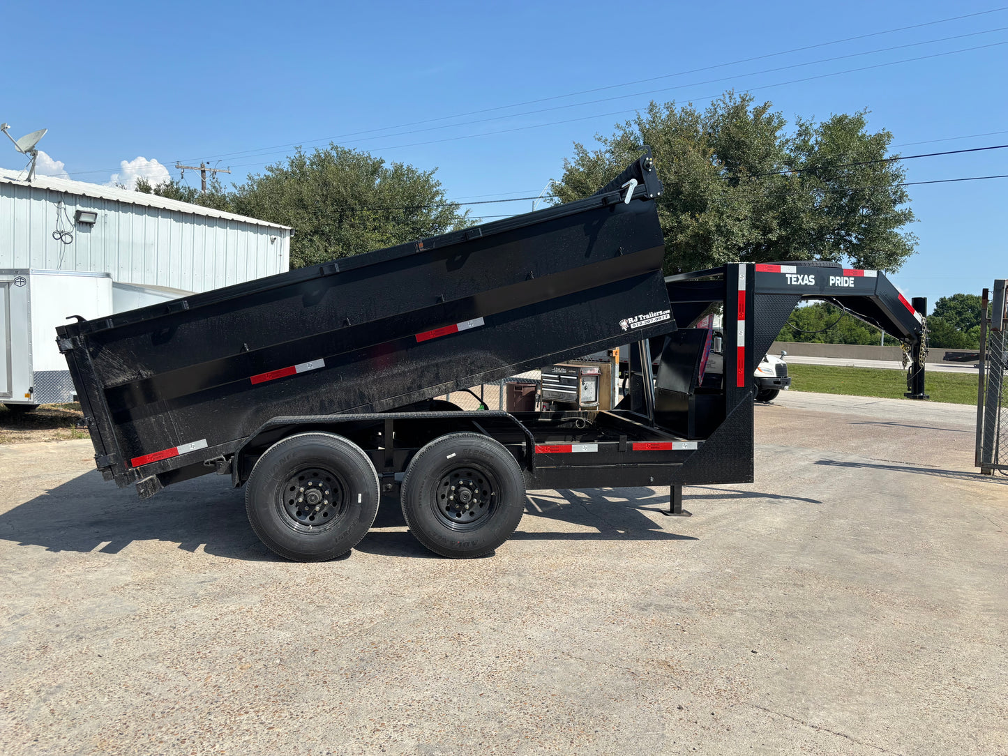 7 x 12' GN Dump Trailer Texas Pride #77578 - Used
