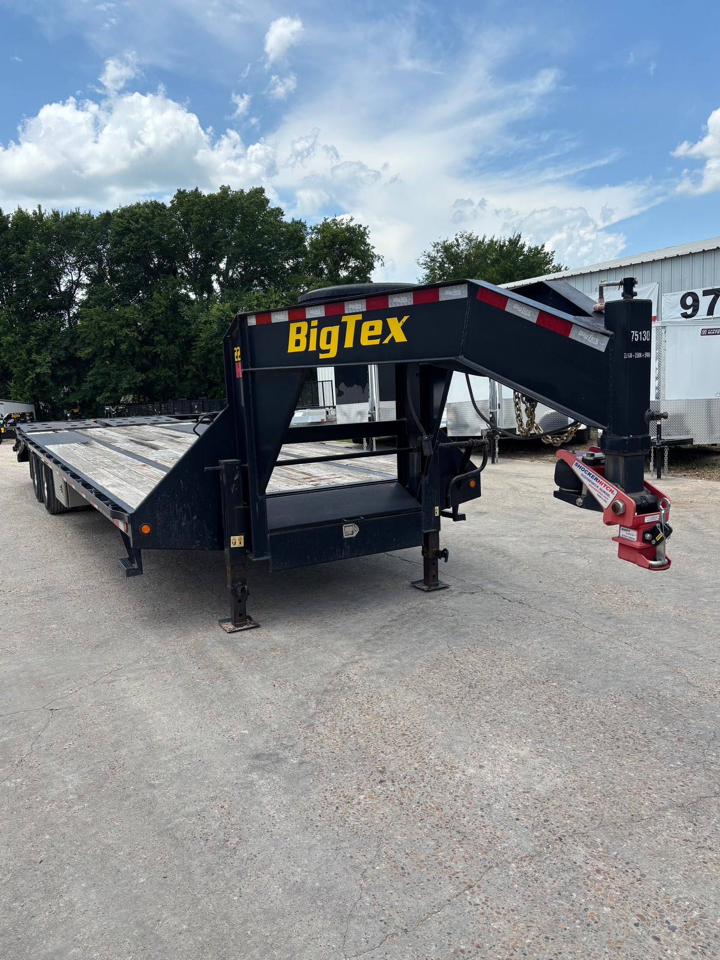 102 x 30' (25+5) Gooseneck Big Tex 22GN #75130 - Used