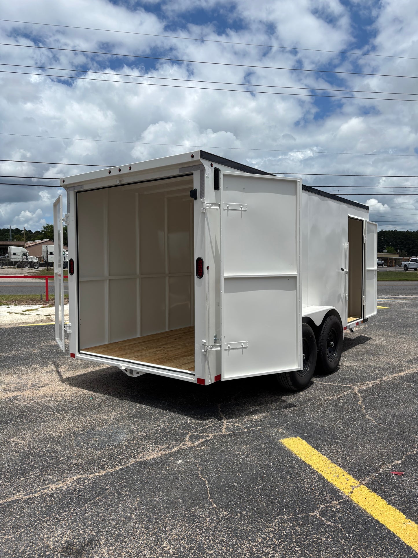 6'8" x 16' All-Steel Enclosed Trailer Cargo Delco #E716