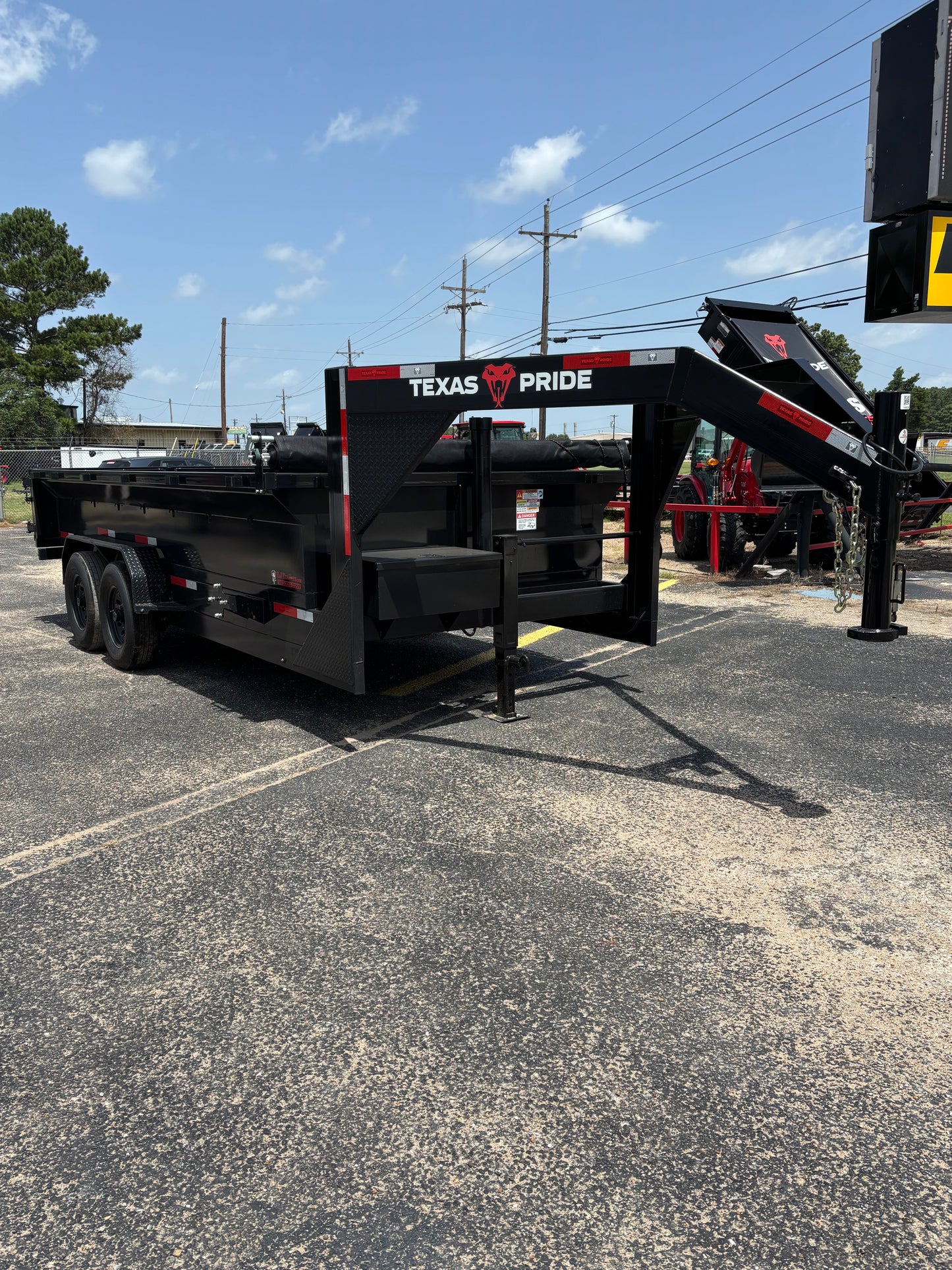7 x 16' GN Dump Trailer Texas Pride #DT-7162-14KGN