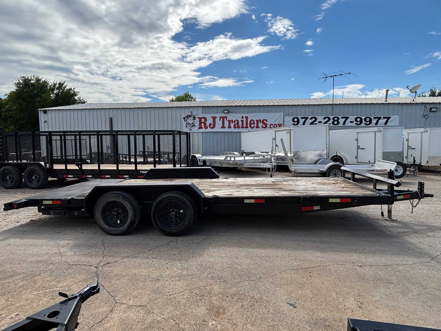 83 x 20' Car Hauler Trailer Texoma #31158 - Used