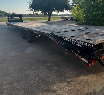 102 x 40' VAR Gooseneck Trailer #02509 - Used