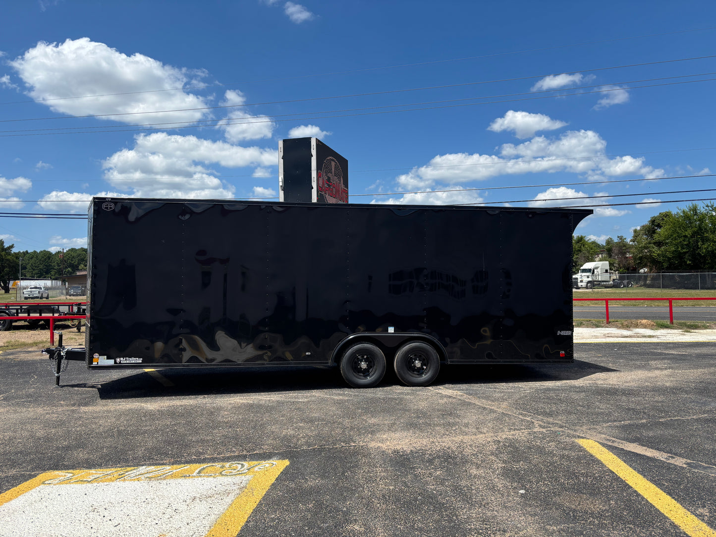 8.5 x 24' E-Series Enclosed Trailer Cargo Mate #TXEHW8.524TA3