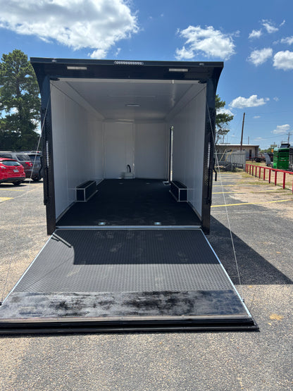 8.5 x 24' E-Series Enclosed Trailer Cargo Mate #TXEHW8.524TA3