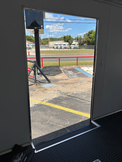 8.5 x 24' E-Series Enclosed Trailer Cargo Mate #TXEHW8.524TA3