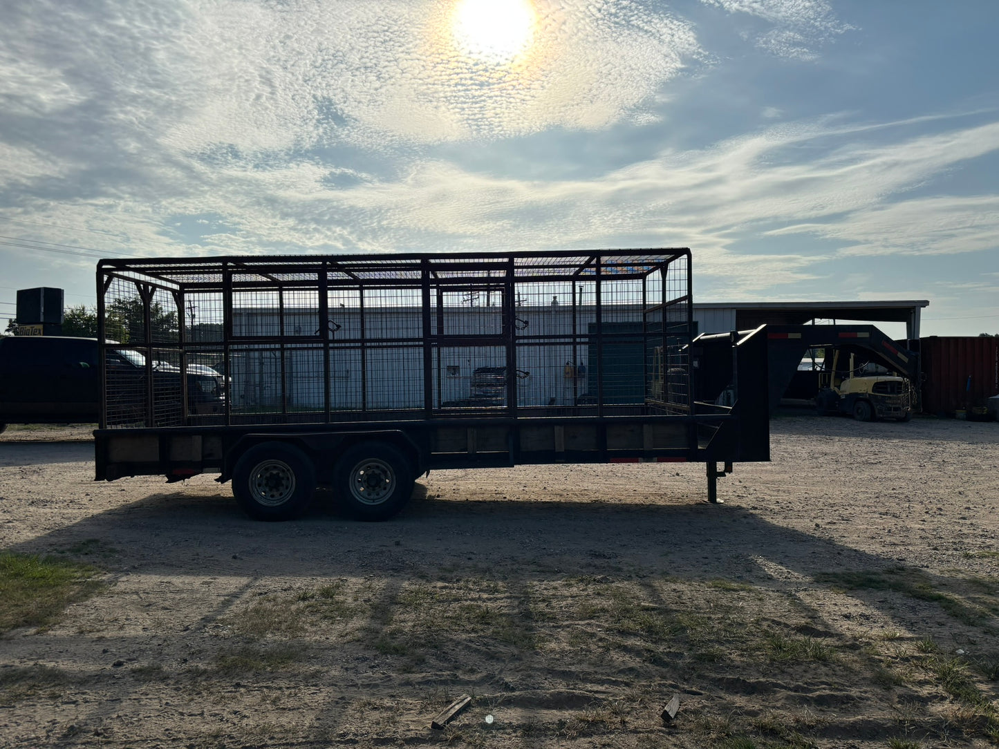 82 x 20 Sure Pull Utility Gooseneck USED