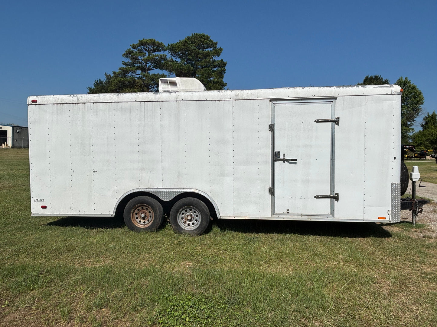 8.5 x 20' Enclosed Trailer Cargo Mate #58517