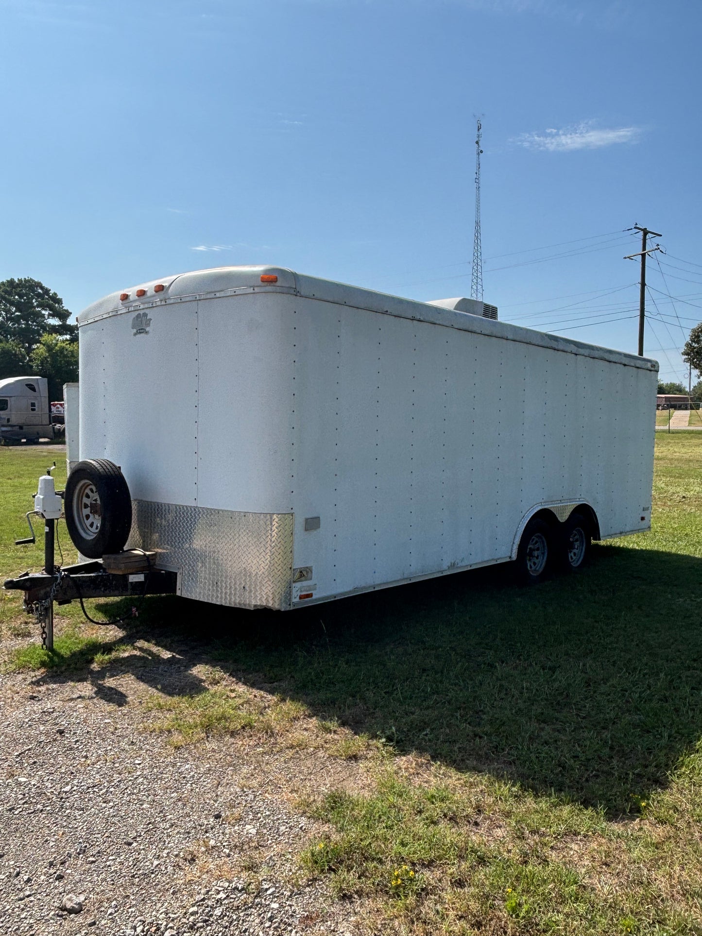 8.5 x 20' Enclosed Trailer Cargo Mate #58517