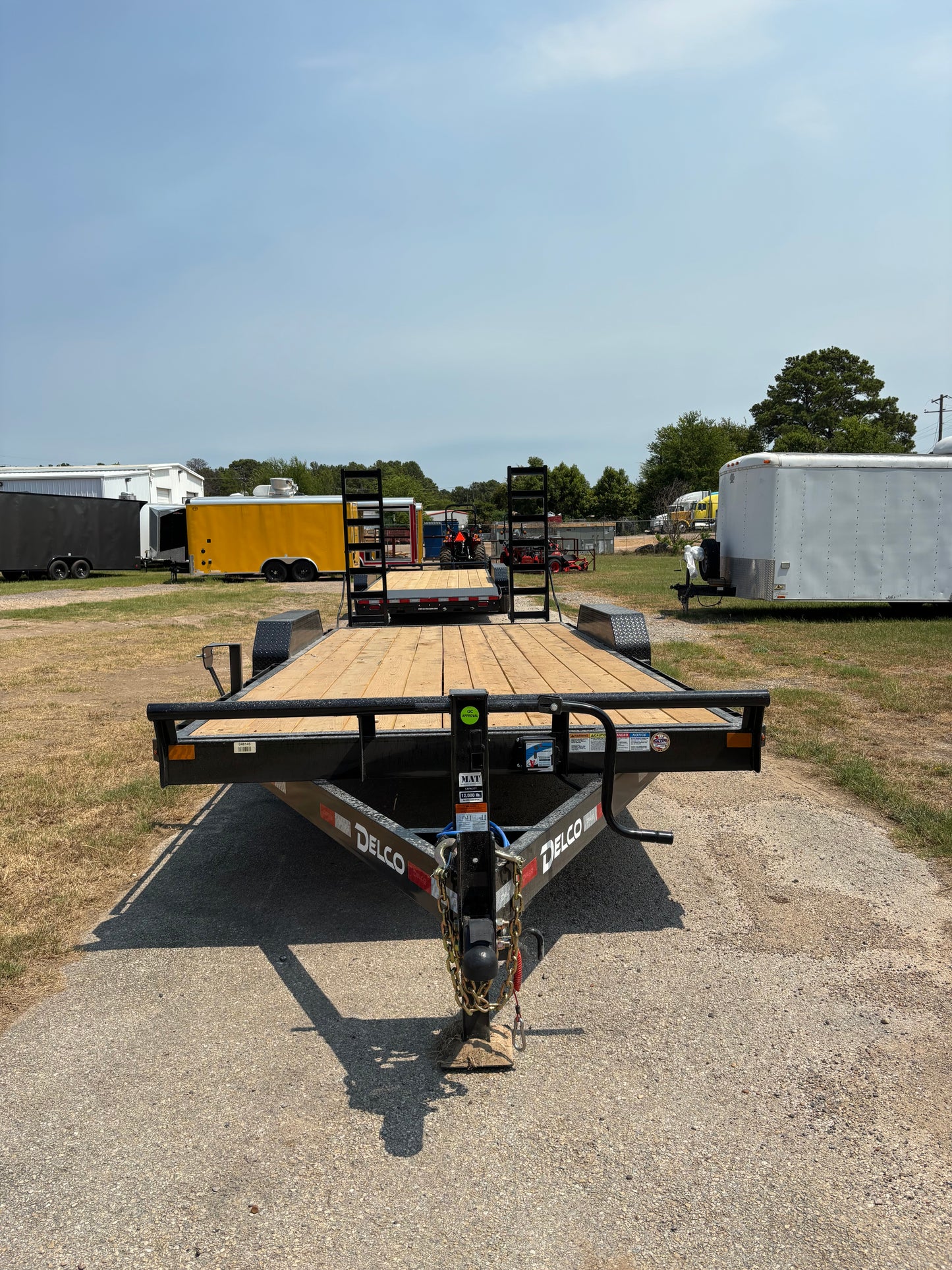 83 x 20 Equipment Trailer Delco #C320U32CS2K-67285-7K