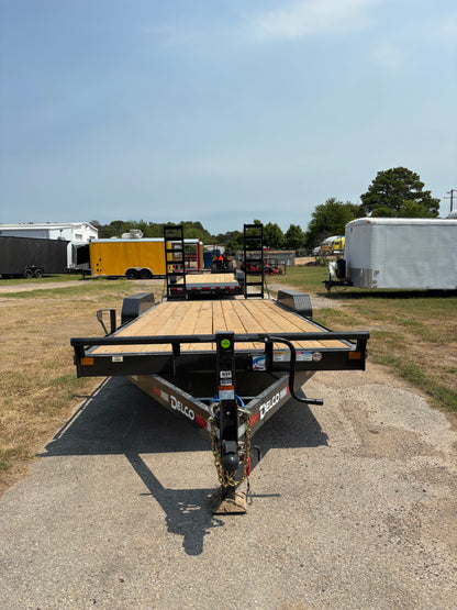 83 x 20 Equipment Trailer Delco #C320U32CS2K-67285-7K