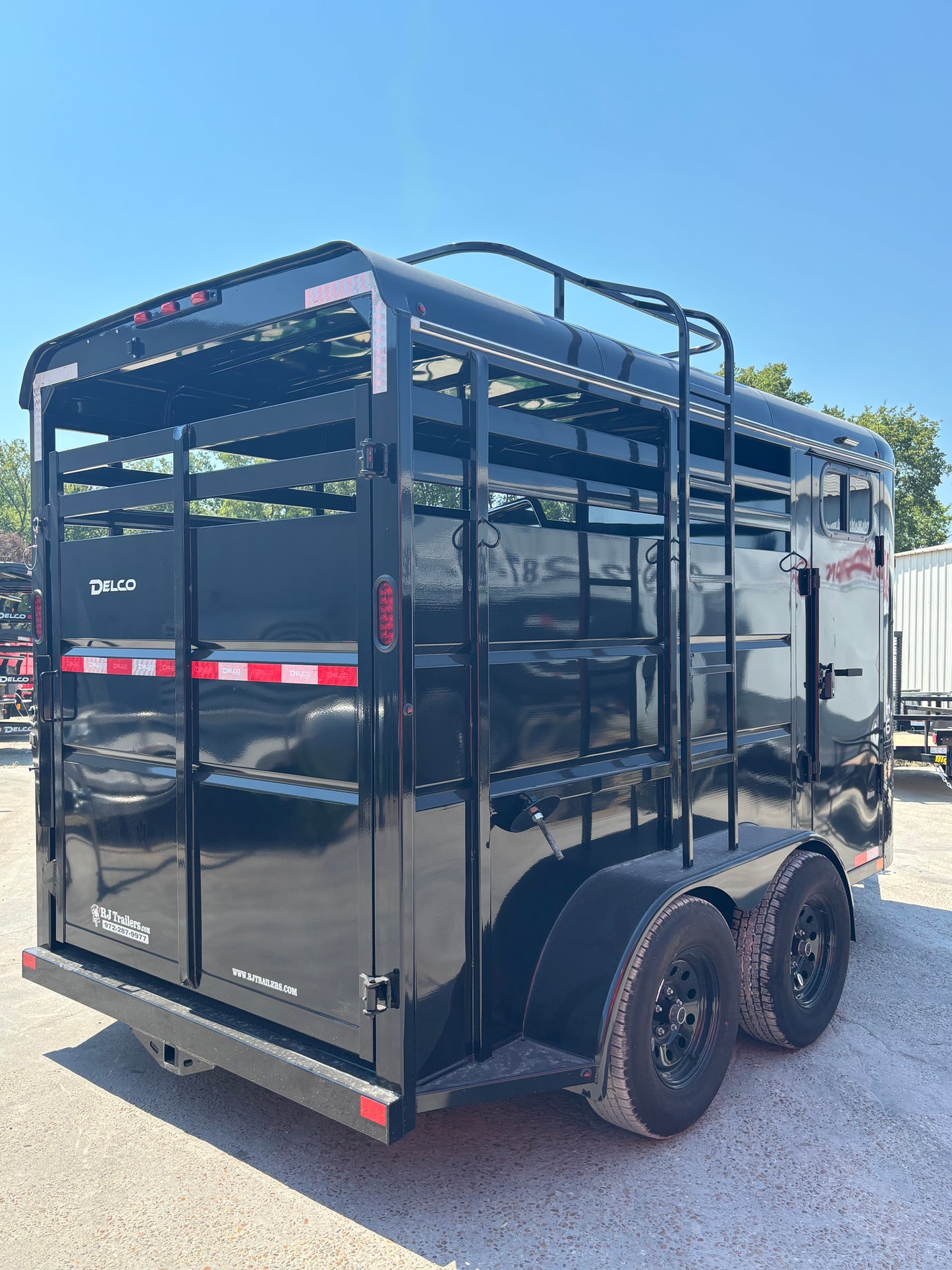 6' x 14' 2 Horse Slant Trailer Delco #H614