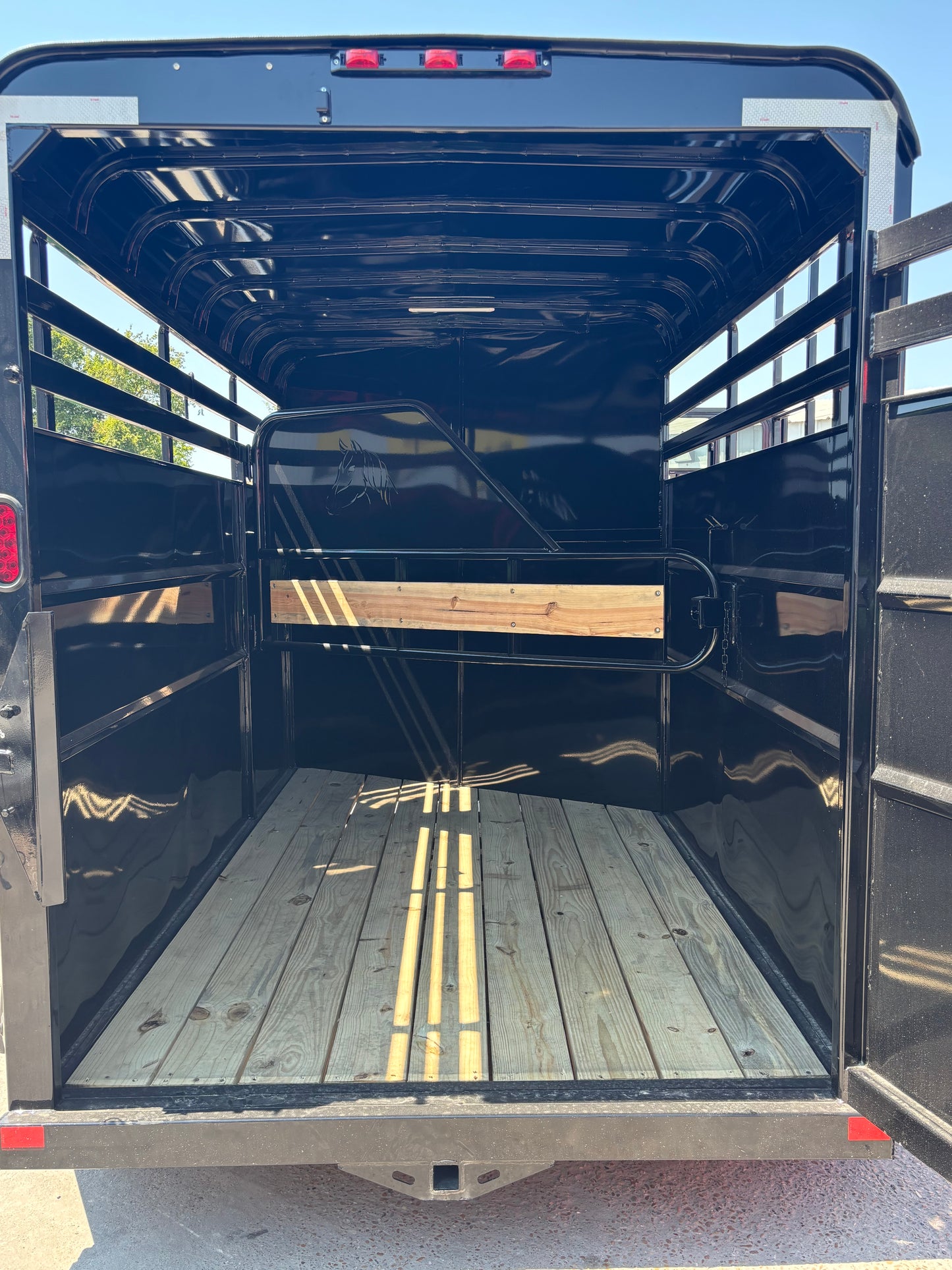 6' x 14' 2 Horse Slant Trailer Delco #H614