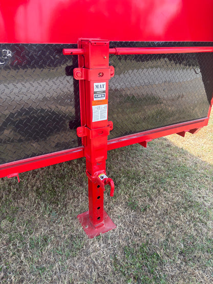 6'8" x 24' GN Cattle Stock Trailer Delco #B824