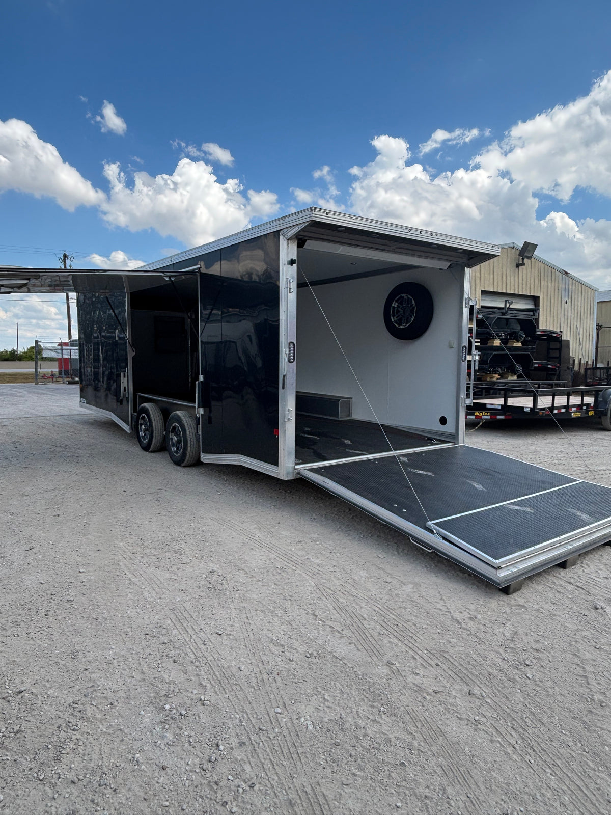 8.5 x 24 Alcom EZ-Hauler Used #02150