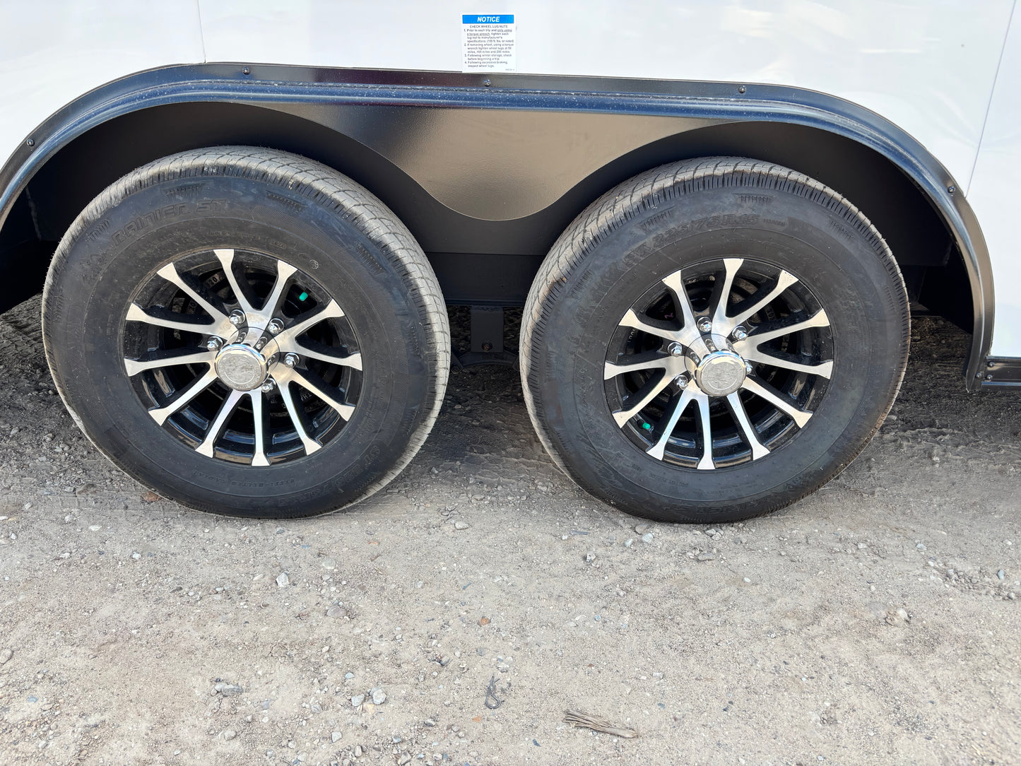 8.5 x 18' E-Series Enclosed Trailer Cargo Mate #TXEHW8.518TA3