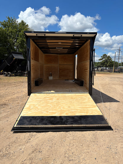 8.5 x 18' E-Series Enclosed Trailer Cargo Mate #TXEHW8.518TA3