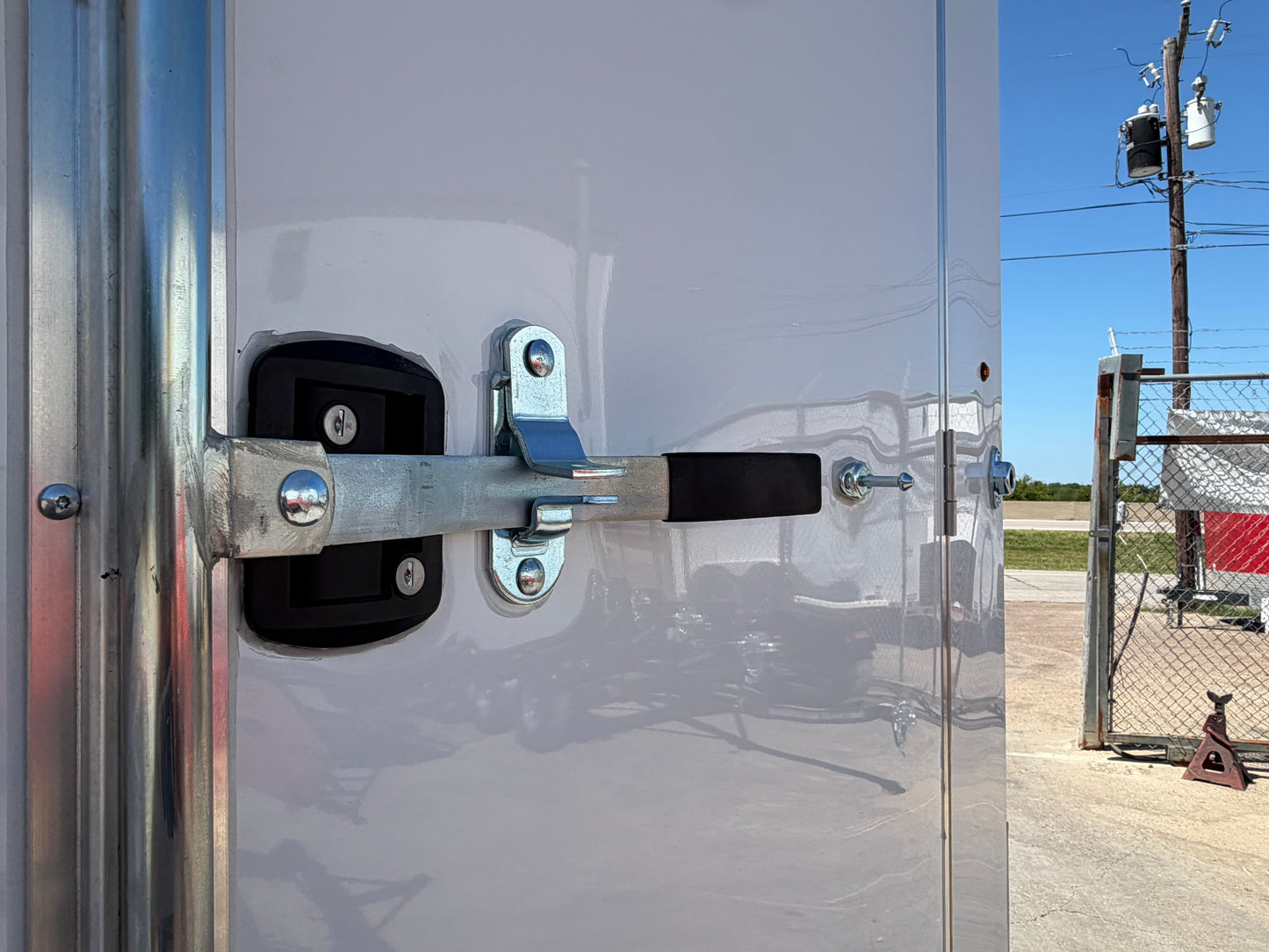 7 x 16' Enclosed Trailer Marshal #7X16CTD7K