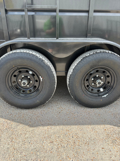6' x 16' 3 Horse Slant Trailer Delco #H616