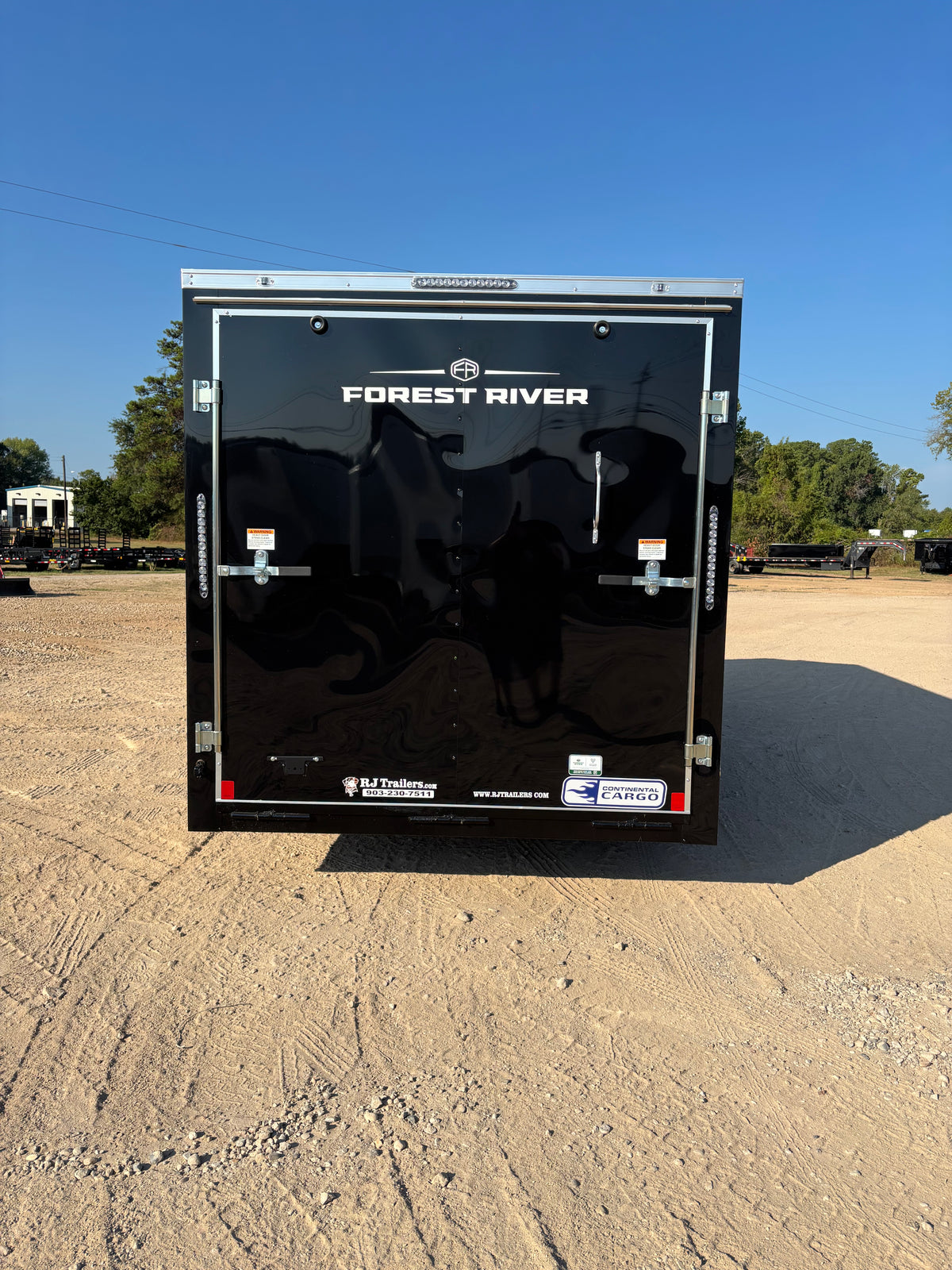 7 x 16' E-Series Enclosed Trailer Cargo Mate #TXLEEH716TA2