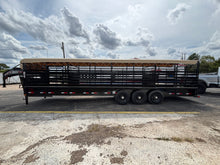 6'8" x 32' GN Cattle Stock Trailer Delco #B832