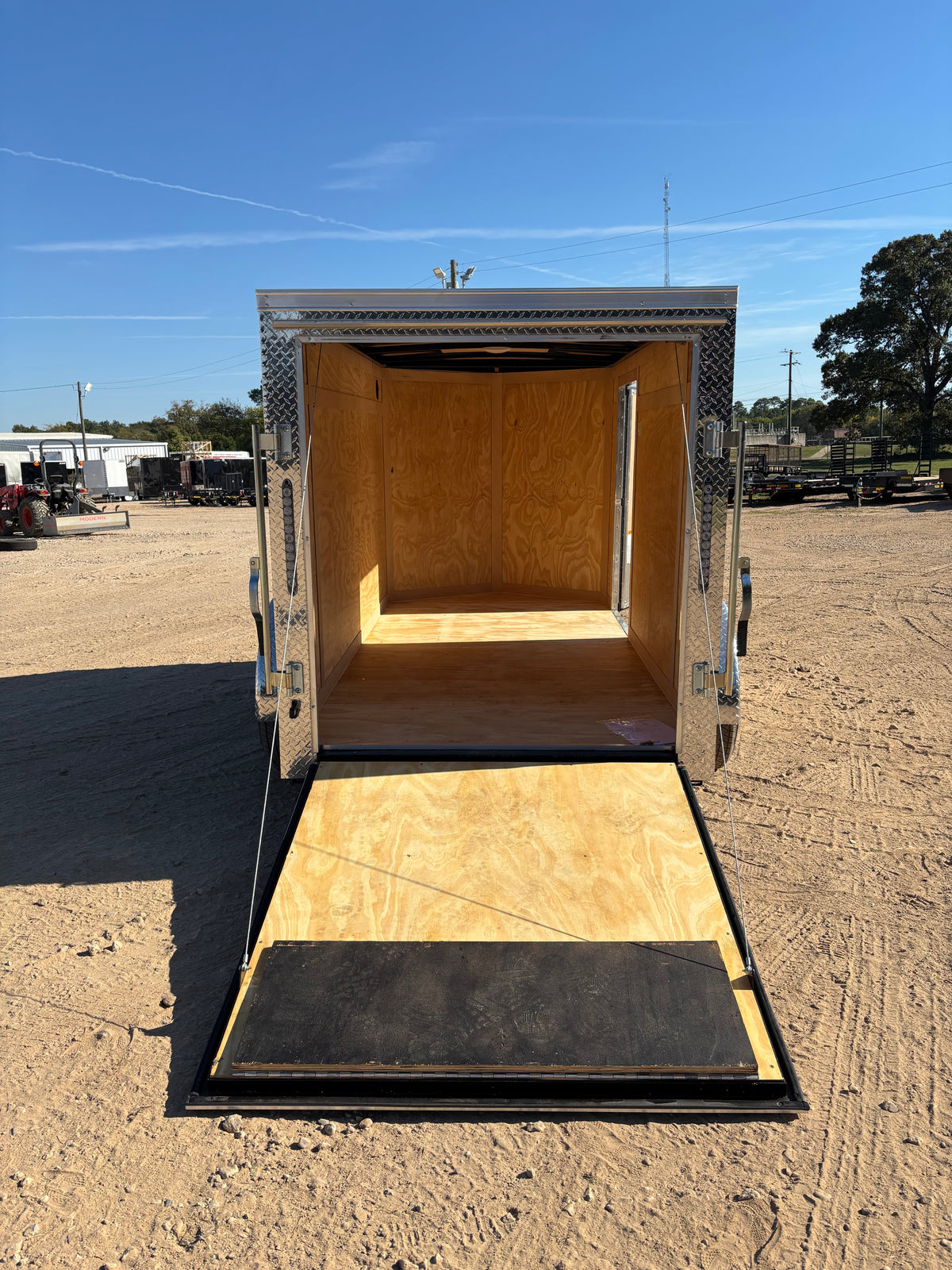 5 x 10' E-Series Enclosed Trailer Cargo Mate #TXEHW510SA