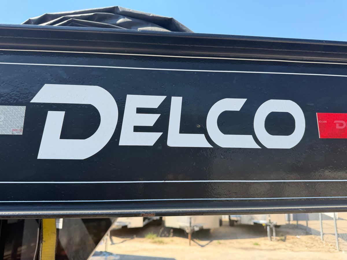 102 x 40' (35+5) Delco Flatbed Trailer #31364 Used