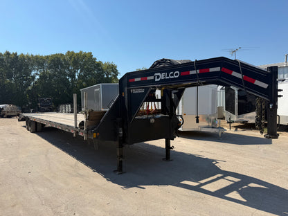 102 x 40' (35+5) Delco Flatbed Trailer #31364 Used