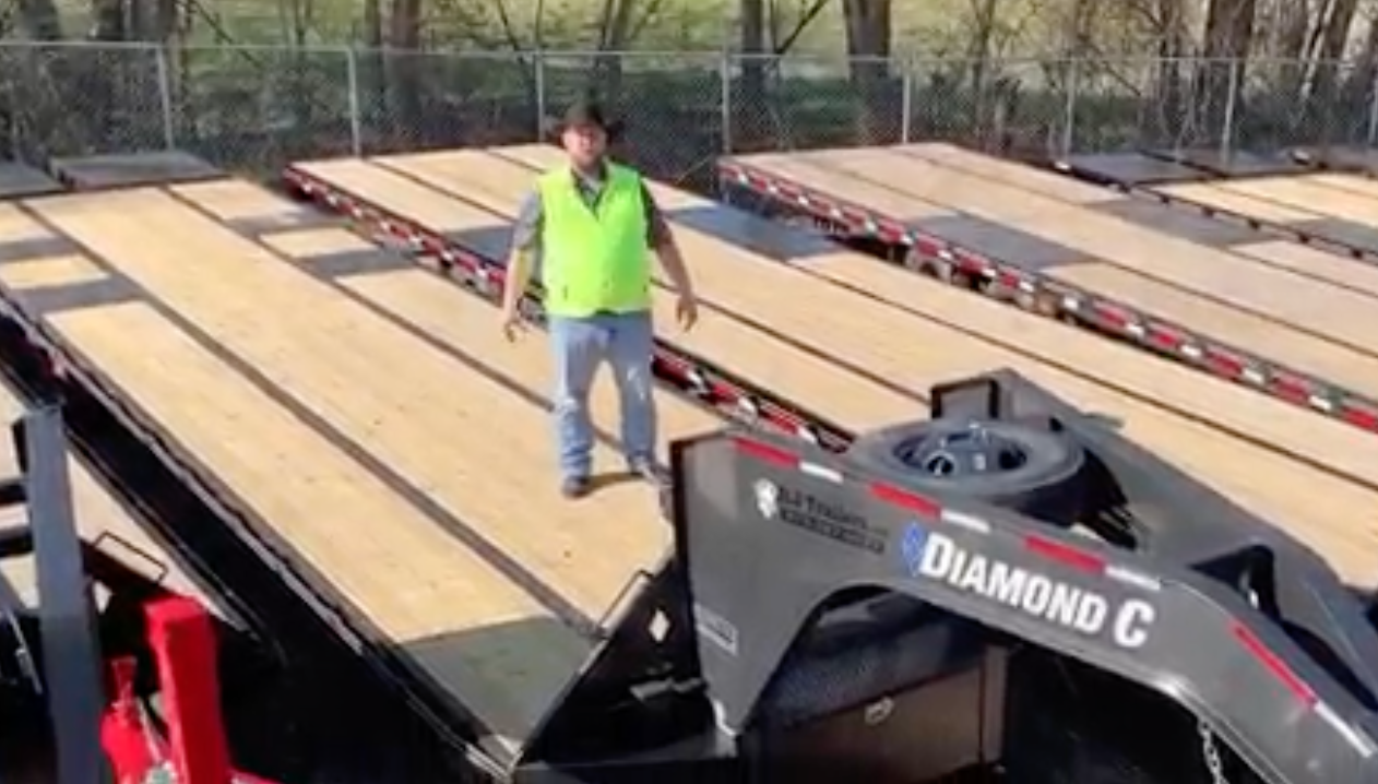 Translation missing: en.block.video.load_video