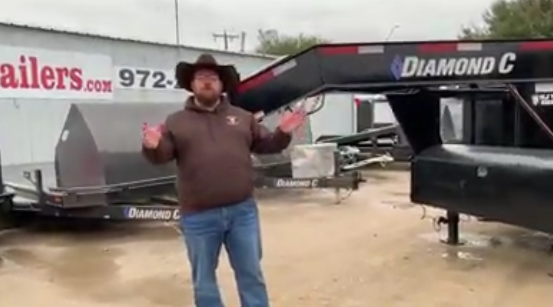 Translation missing: en.block.video.load_video