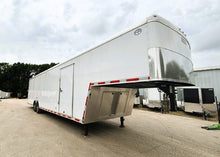 8.5' x 38' Qualifier Enclosed GN Trailer Cargo Mate #TXQFG8.538TA5