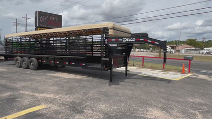 6'8" x 32' GN Cattle Stock Trailer Delco #B832