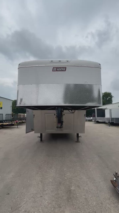 8.5' x 38' Qualifier Enclosed GN Trailer Cargo Mate #TXQFG8.538TA5
